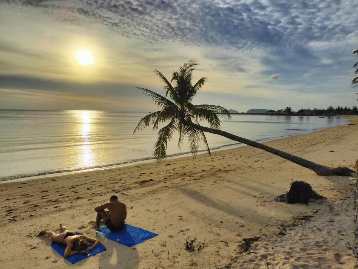 Sand Terrace Beach Bungalows Baan Tai Extérieur photo