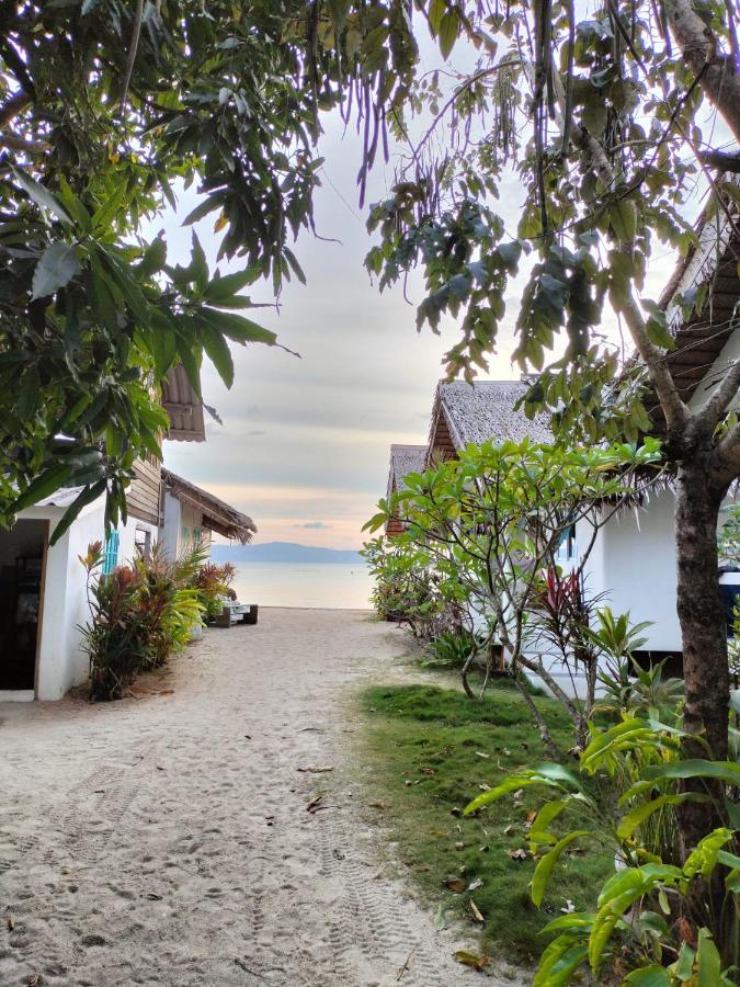 Sand Terrace Beach Bungalows Baan Tai Extérieur photo